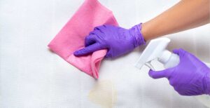 درباره این مقاله بیشتر بخوانید با لکه روی تشک چه کنیم؟