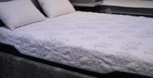 درباره این مقاله بیشتر بخوانید بهترین پارچه تشکی چه ویژگی‌هایی دارد؟